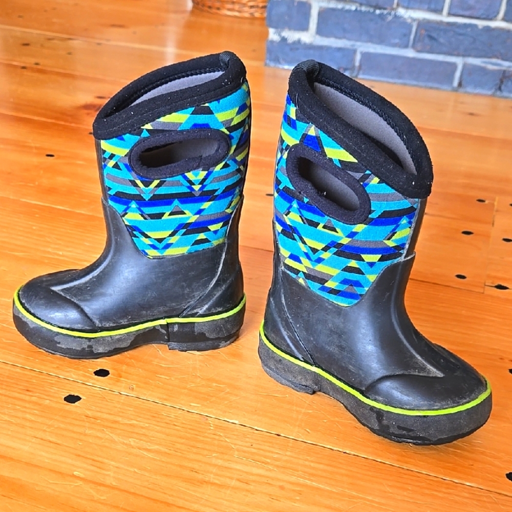Kids' Black and Blue Patterned Boots